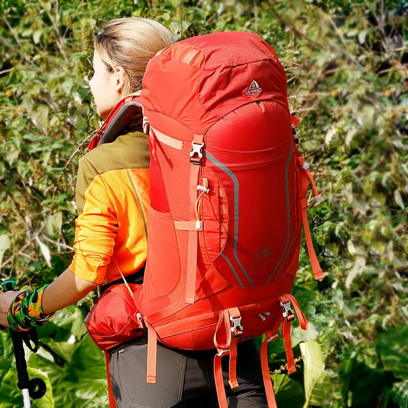 Large capacity hiking backpack 35+5L in dark green, tear-resistant nylon, ultralight mesh frame