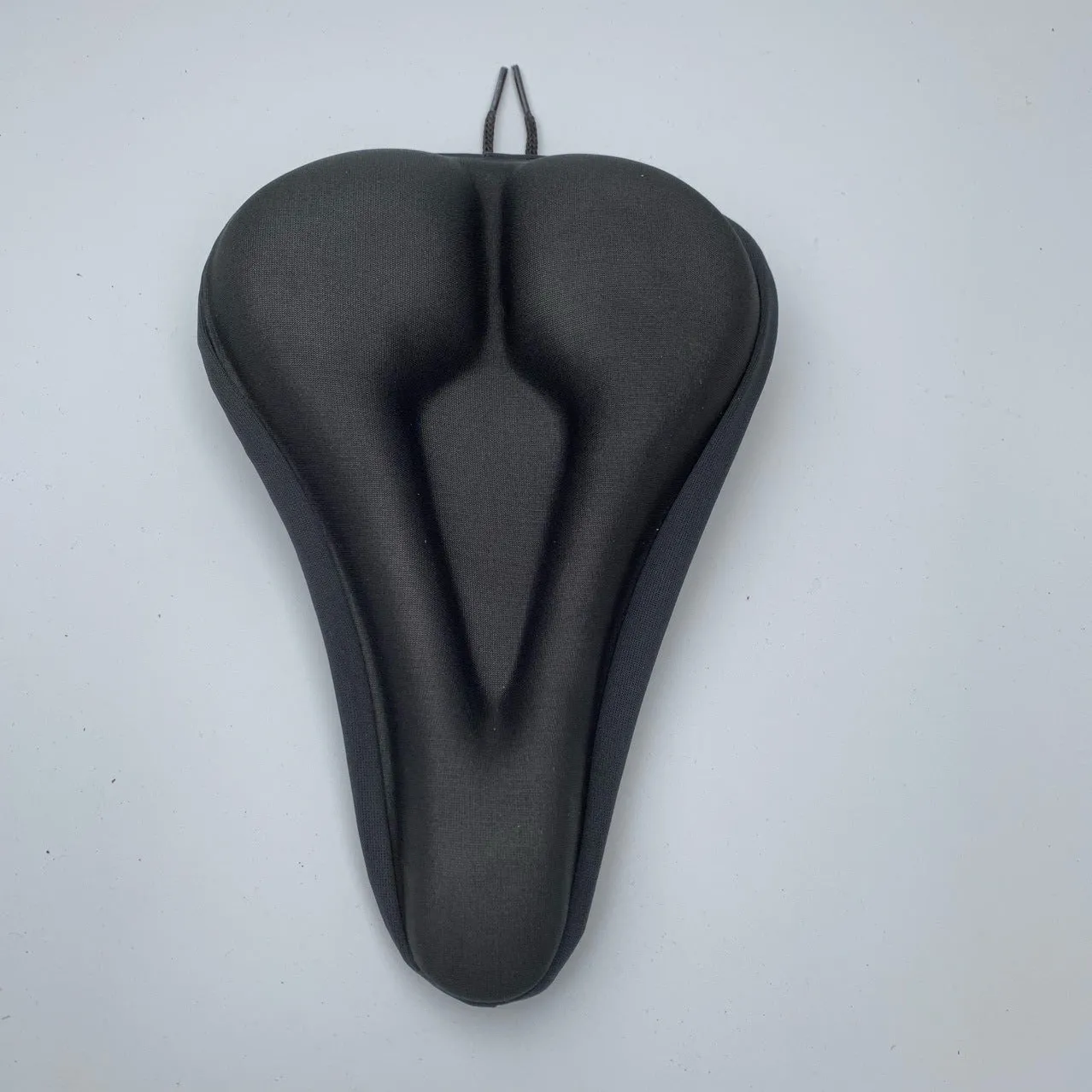 Silicone-free bicycle cushion cover in black, non-slip fabric with aviation cotton padding, 28x18cm