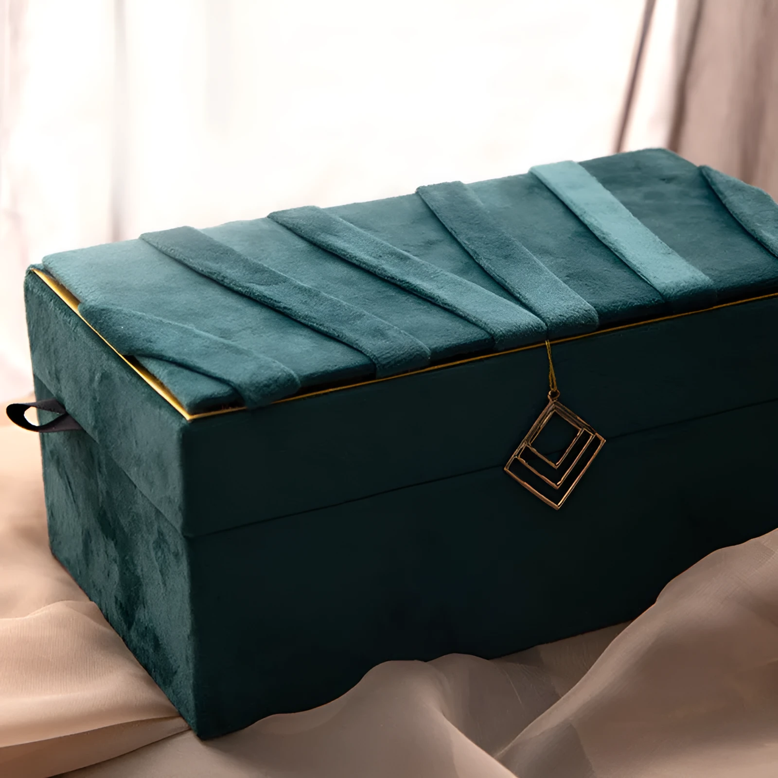 Blue plastic jewellery box with gold flannel interior for desktop storage