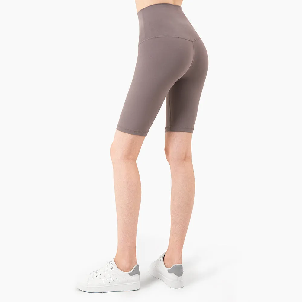 Women's five-point fitness pants in moisture-wicking nylon, available in multiple colours