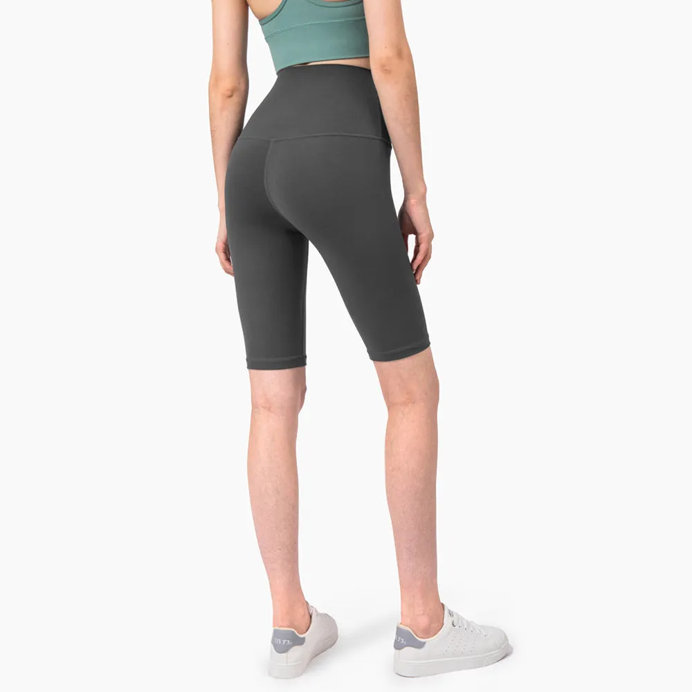 Women's five-point fitness pants in moisture-wicking nylon, available in multiple colours