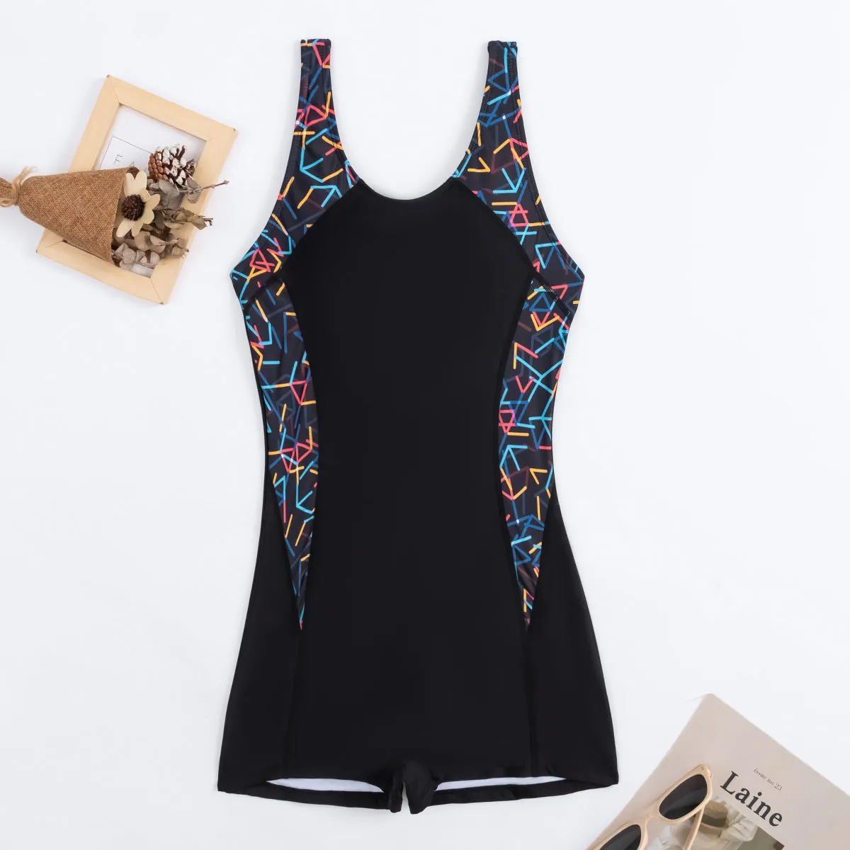 Printed one-piece bikini shorts jumpsuit in black, slim quick-drying swimwear for women