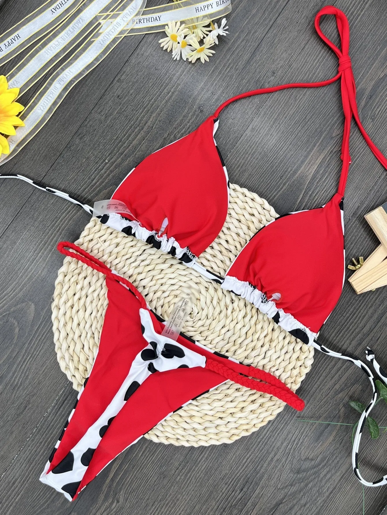 Heart-printed backless swimsuit with split design in quick-drying nylon fabric