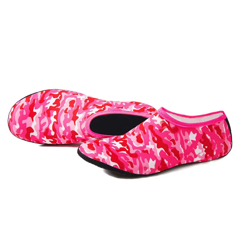 Printing snorkeling diving socks for men and women 2.5mm rubber Lycra non-slip in camouflage red and blue