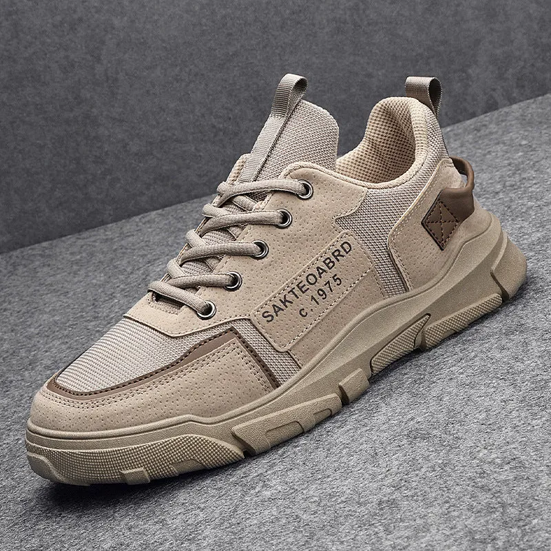 Men's Korean British style canvas sneakers in khaki, low-top round toe with lace closure and flat heel