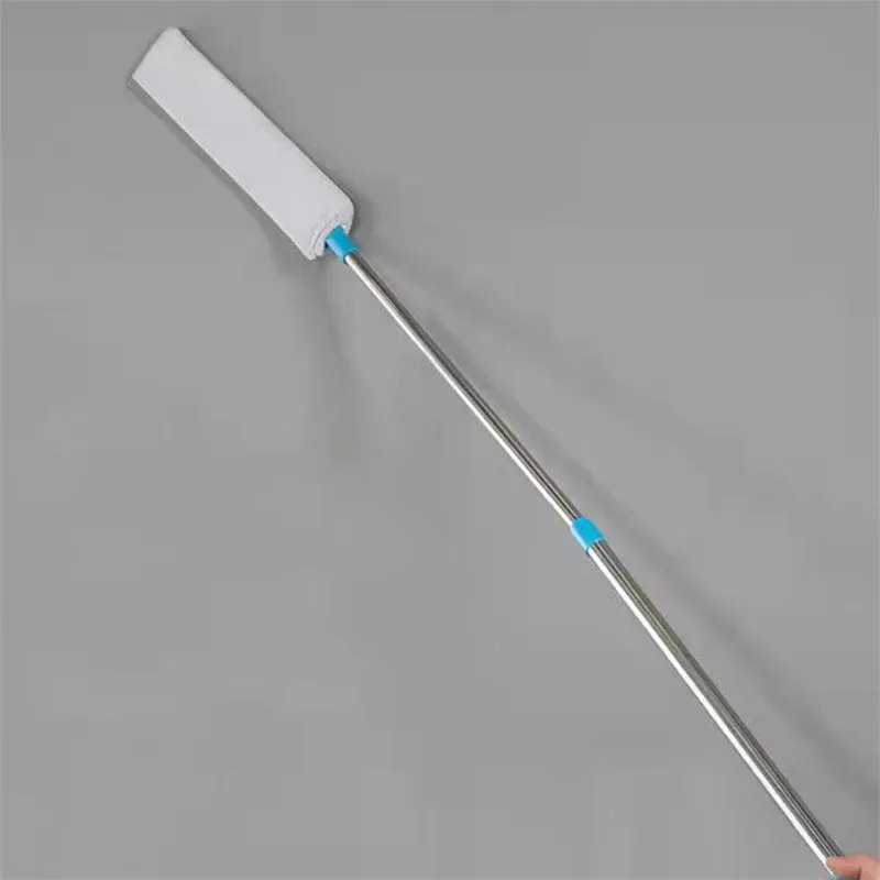 Retractable 156cm bed bottom cleaning brush with microfiber cloths and bristle head for dust removal under furniture