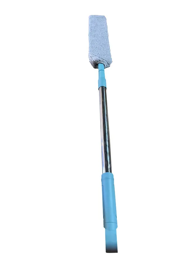 Retractable 156cm bed bottom cleaning brush with microfiber cloths and bristle head for dust removal under furniture