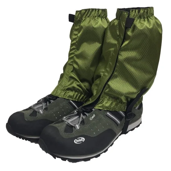 Outdoor hiking waterproof leg cover in black, made from 420D Oxford cloth with Velcro closure