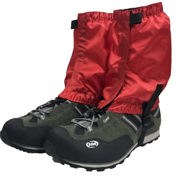 Outdoor hiking waterproof leg cover in black, made from 420D Oxford cloth with Velcro closure