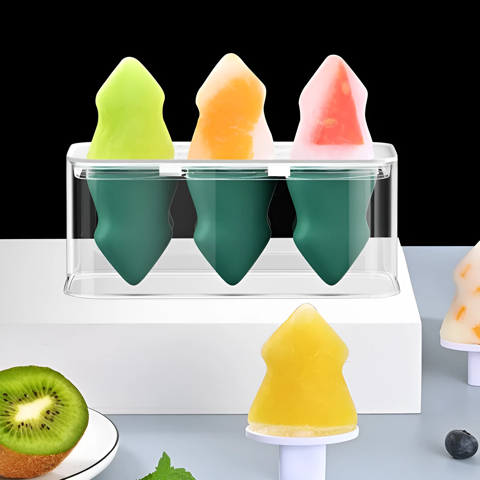 Silicone ice cube mold in green with 7.5x9.5x7.5cm format for homemade popsicles