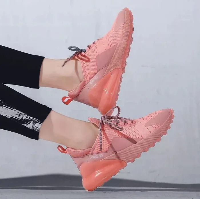 Korean-style colour-block casual sneakers with cloth upper and rubber sole in black and white