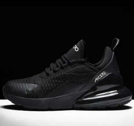 Korean-style colour-block casual sneakers with cloth upper and rubber sole in black and white