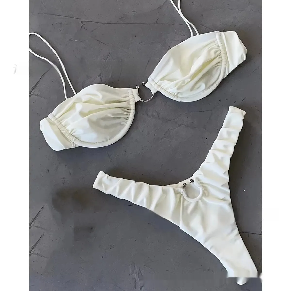 Solid colour nylon bikini two-piece set in pink with briefs style bottom