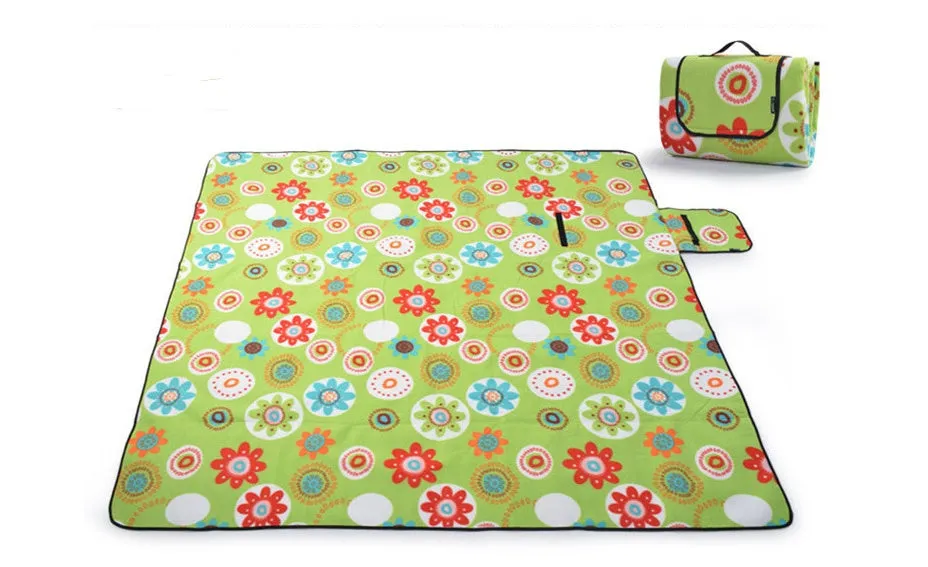 Folding suede picnic mat with waterproof aluminium base, 200x200cm, blue stripes pattern, outdoor use