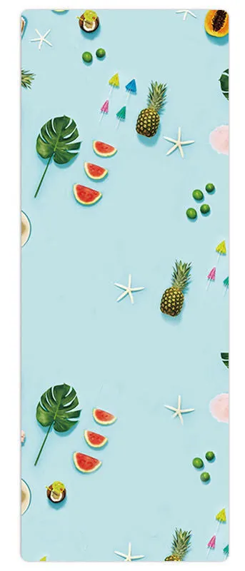 Non-slip yoga mat with rubber base, multicolour design showing elk pattern, 5mm thickness for yoga practice