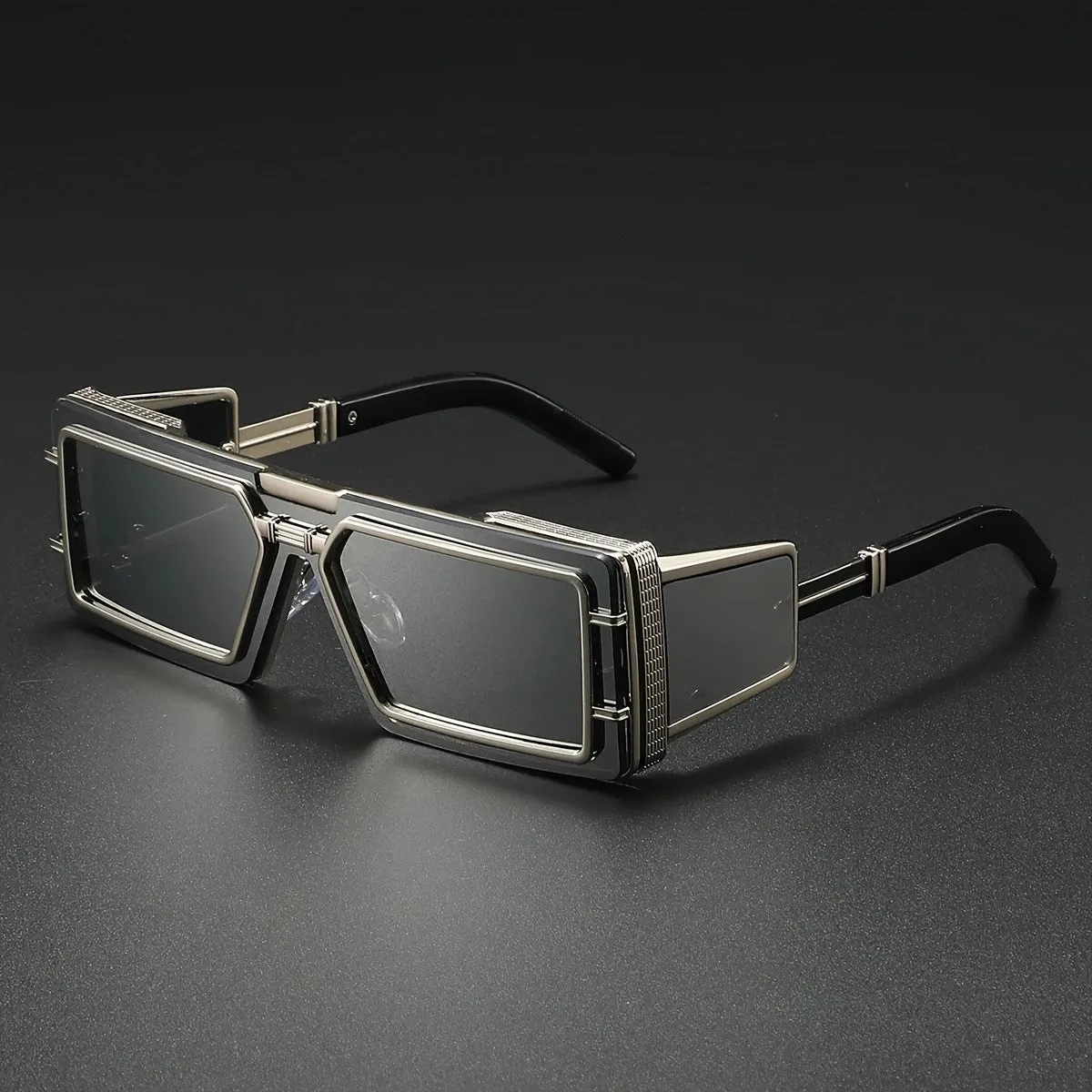 Future Technology high-end fashion sunglasses with gray PC lenses and gold metal full frame in literary retro style