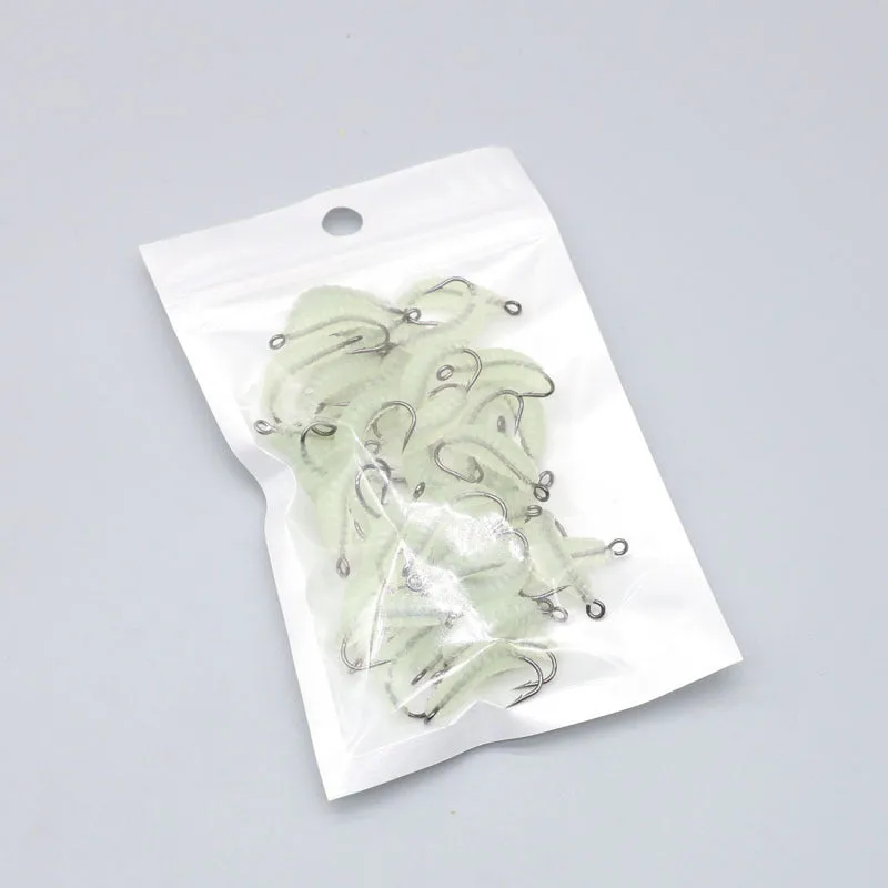 Fishing bait lure with hook in pink worm style, including luminous colour option, for Big Eye snakehead Rod Hook No. 4