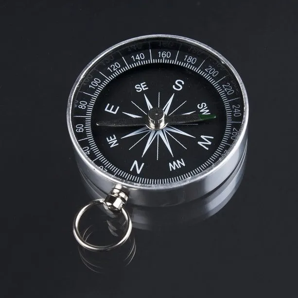 Silver metal compass with 45mm diameter dial and aluminium shell