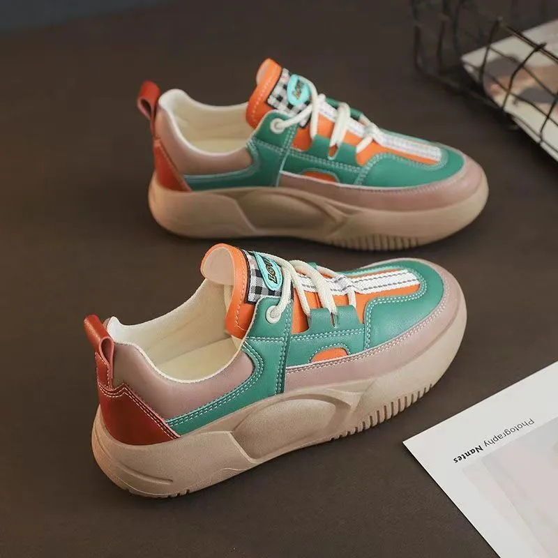 Women's beige thick-soled stitching sneakers with round toe and front lacing on flat heel
