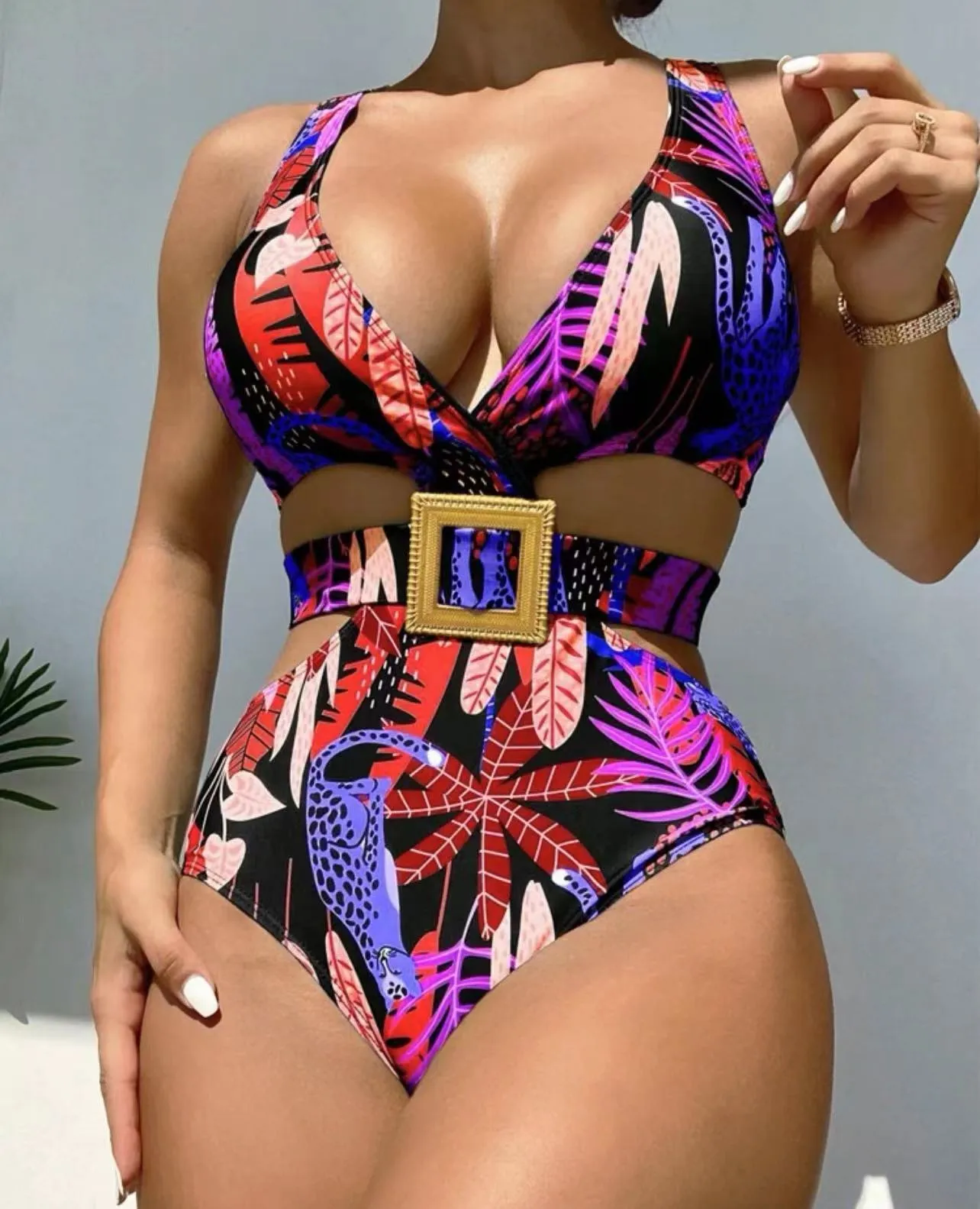 Women's one-piece high waist strap printed polyester fibre swimsuit in Colour 1, size M