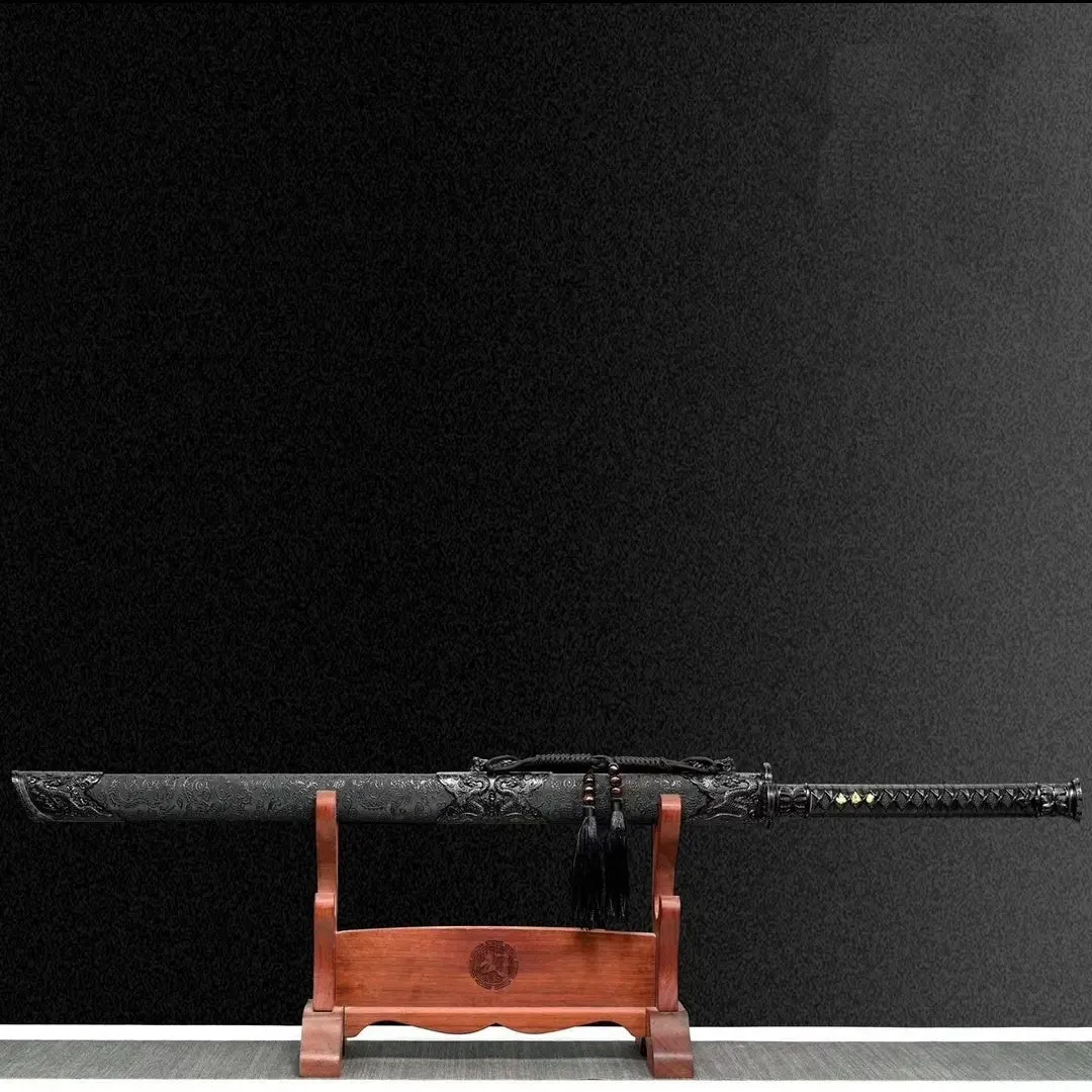 Liuying Tang Dynasty horizontal sword with 115cm overall length, 65 manganese steel blade, and leather-covered wood scabbard