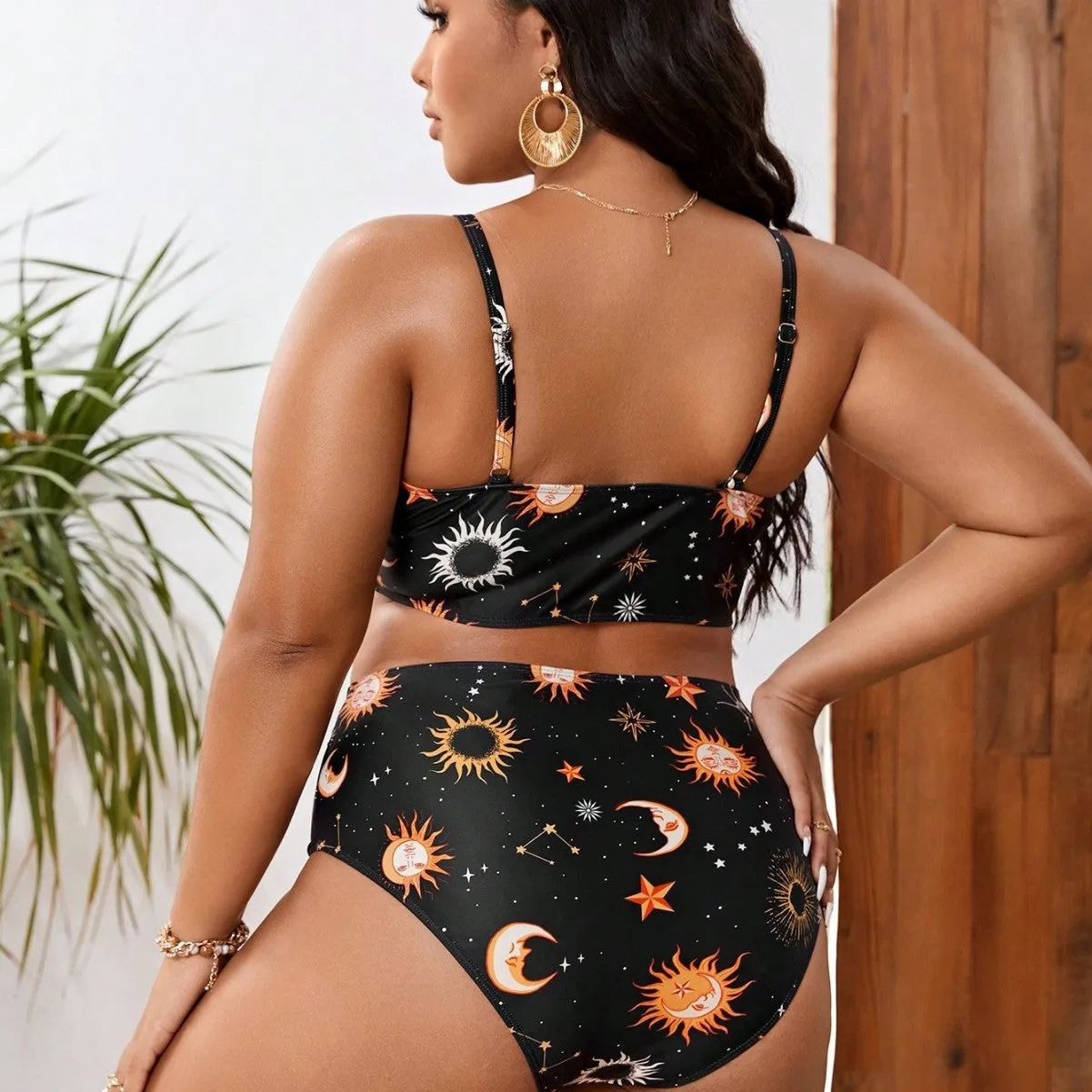 Women's split printed swimsuit in polyester spandex, sleeveless brief style, available in sizes L to 4XL