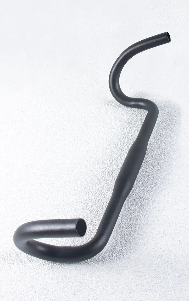 Black aluminium alloy bent handlebar for road bike with 420mm width and 31.8mm clamp diameter