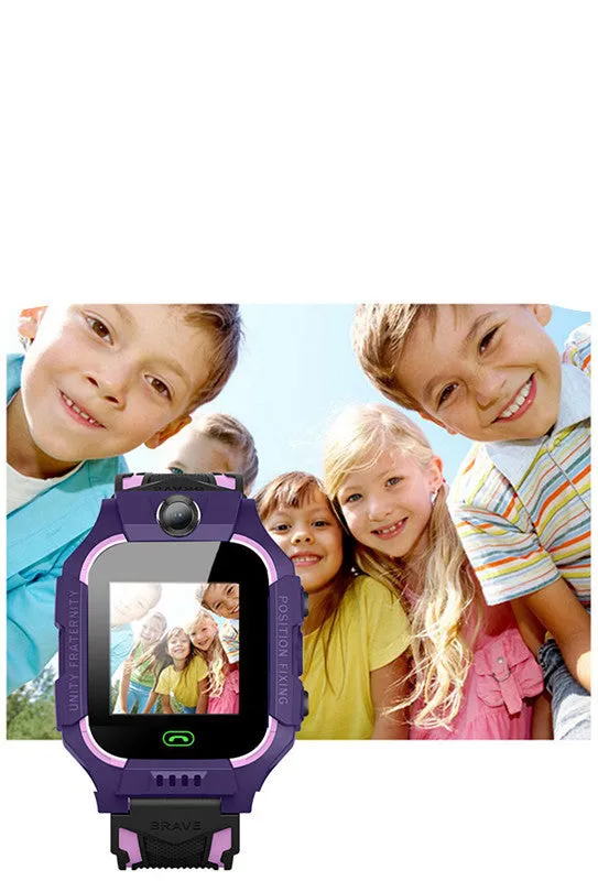 Green children's smart watch with touch screen and GPS on a wrist.