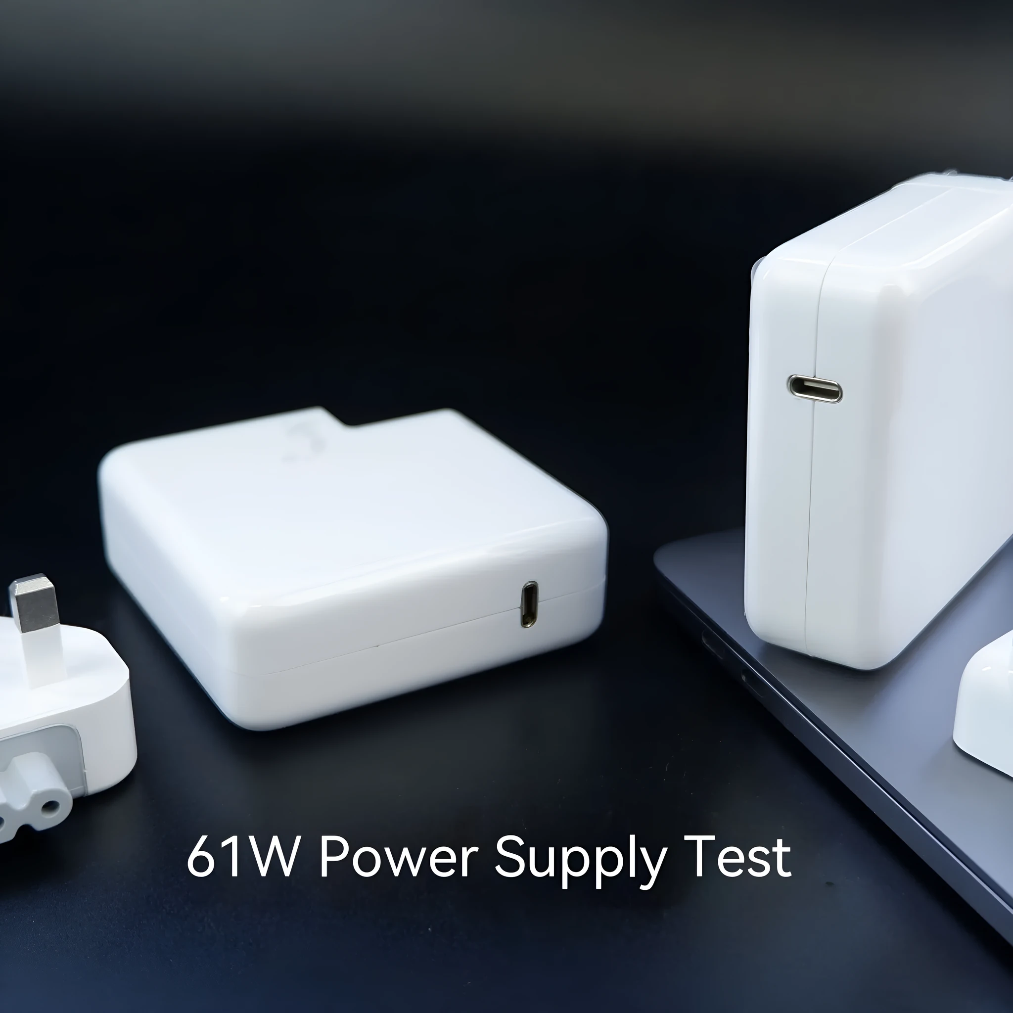 Laptop power adapter with multiple wattage options and international plug formats