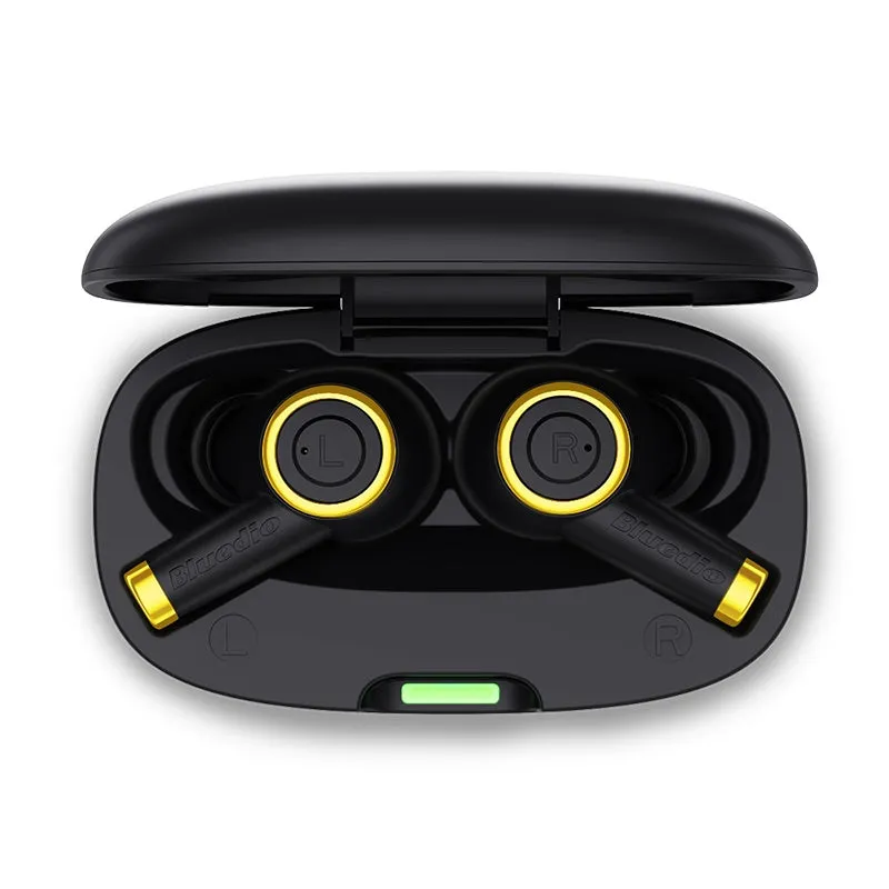 Black true wireless sports headphones with three sizes of earplugs and USB Type-C charging cable