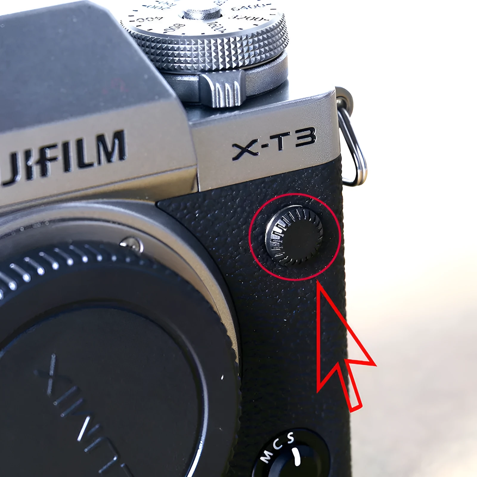 Black plastic camera shutter button with 1cm diameter for mechanical shutter replacement