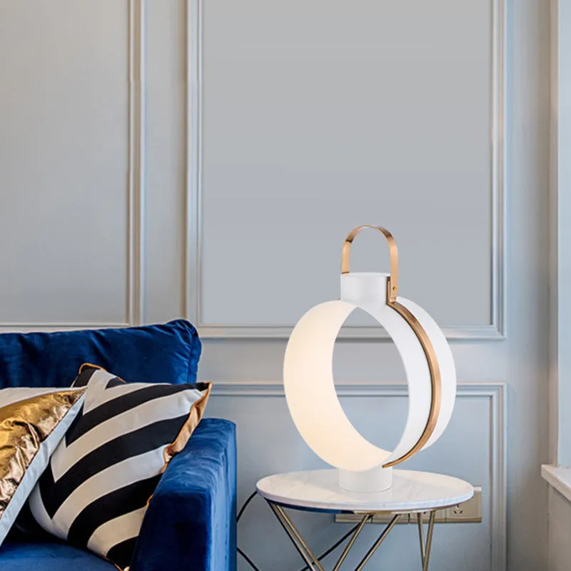 Modern minimalist Nordic table lamp metal holder 30x45cm white colour living room study