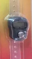 Electronic finger counter ring in black with digital display for knitting crochet and sewing tally