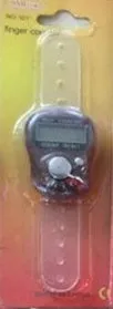 Electronic finger counter ring in black with digital display for knitting crochet and sewing tally
