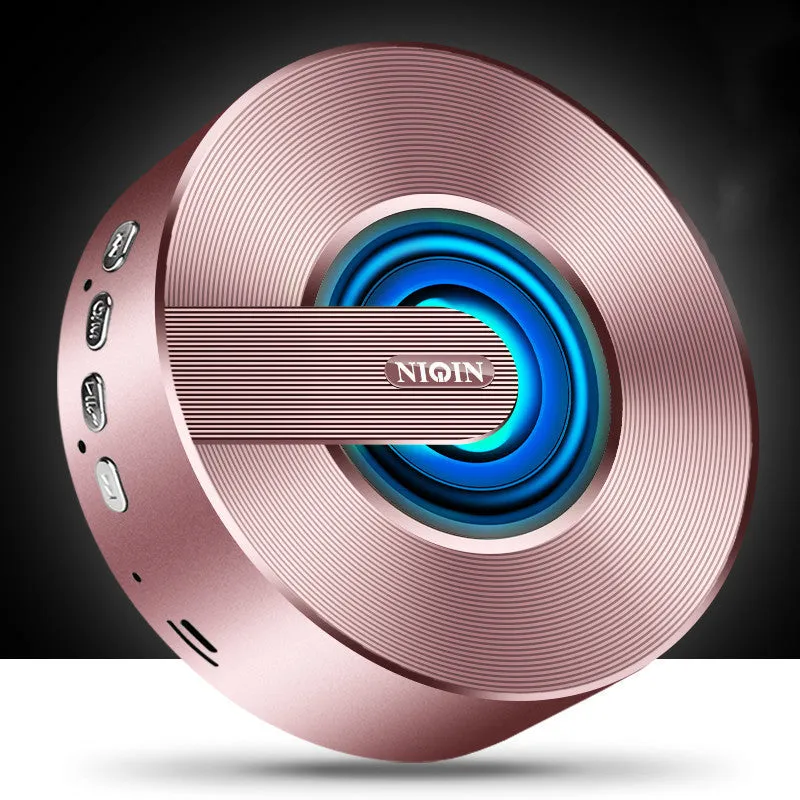 Liqin wireless speaker in black with compact design and 3.5mm audio jack