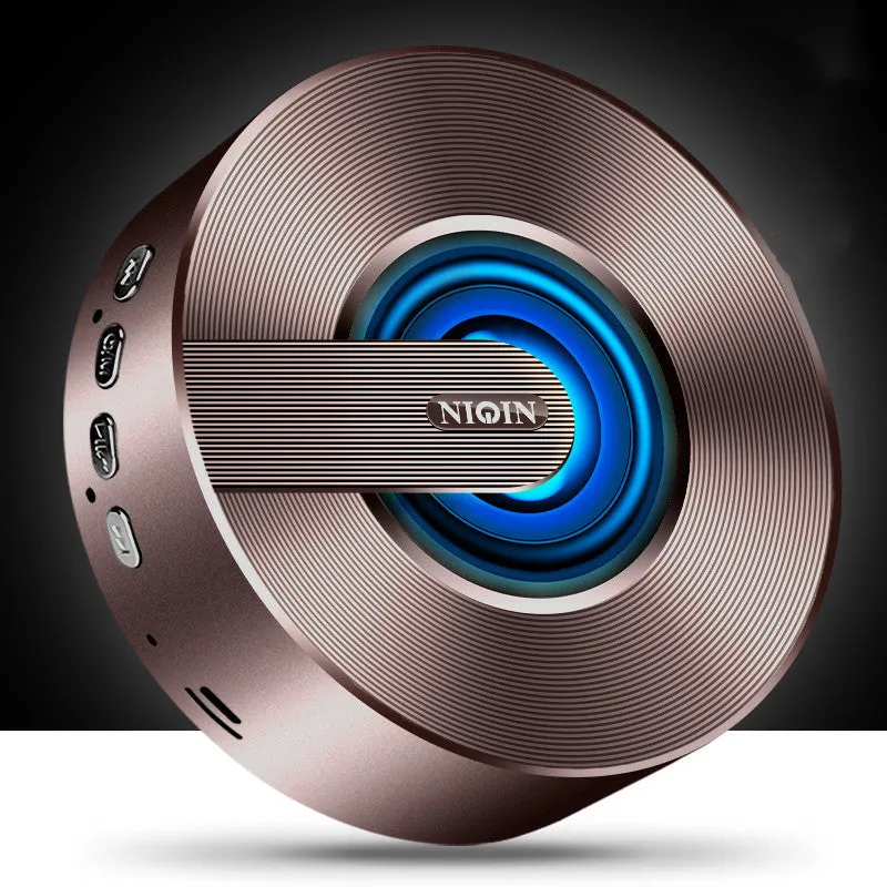 Liqin wireless speaker in black with compact design and 3.5mm audio jack