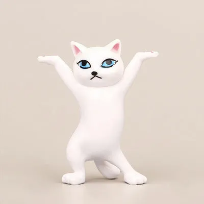 Resin cat-shaped pen holder in white colour, compact 5.5x3.2cm size for desk organisation
