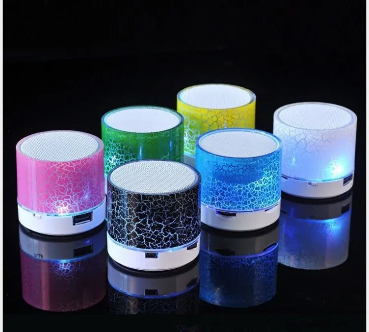 Mini portable card Bluetooth speaker in white with waterproof plastic shell, radio and MP3 support