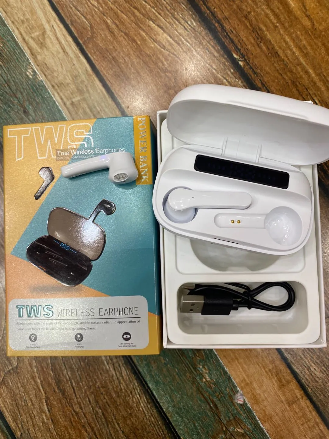 S3 5.0 Bluetooth headset with digital display and lossless noise reduction in black