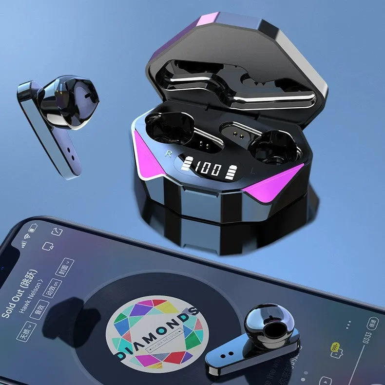 Wireless Bluetooth gaming headset in black, Bluetooth 5.3, 12mm speaker, low latency design