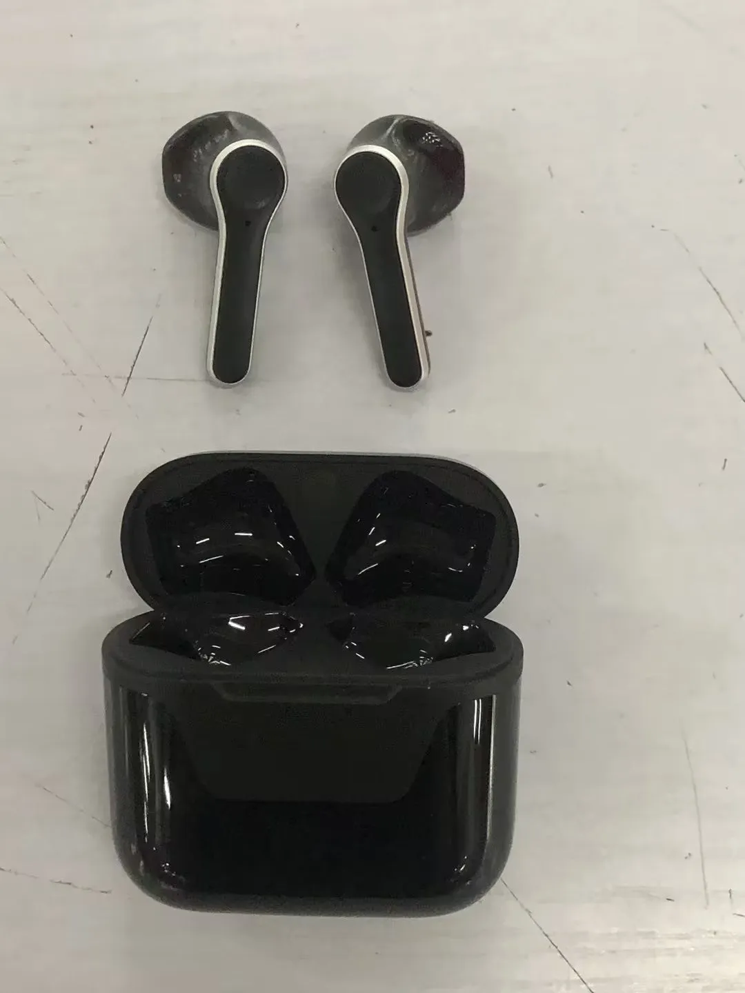 New TWS Bluetooth headset wireless binaural sports in-ear earbud waterproof long standby cool black