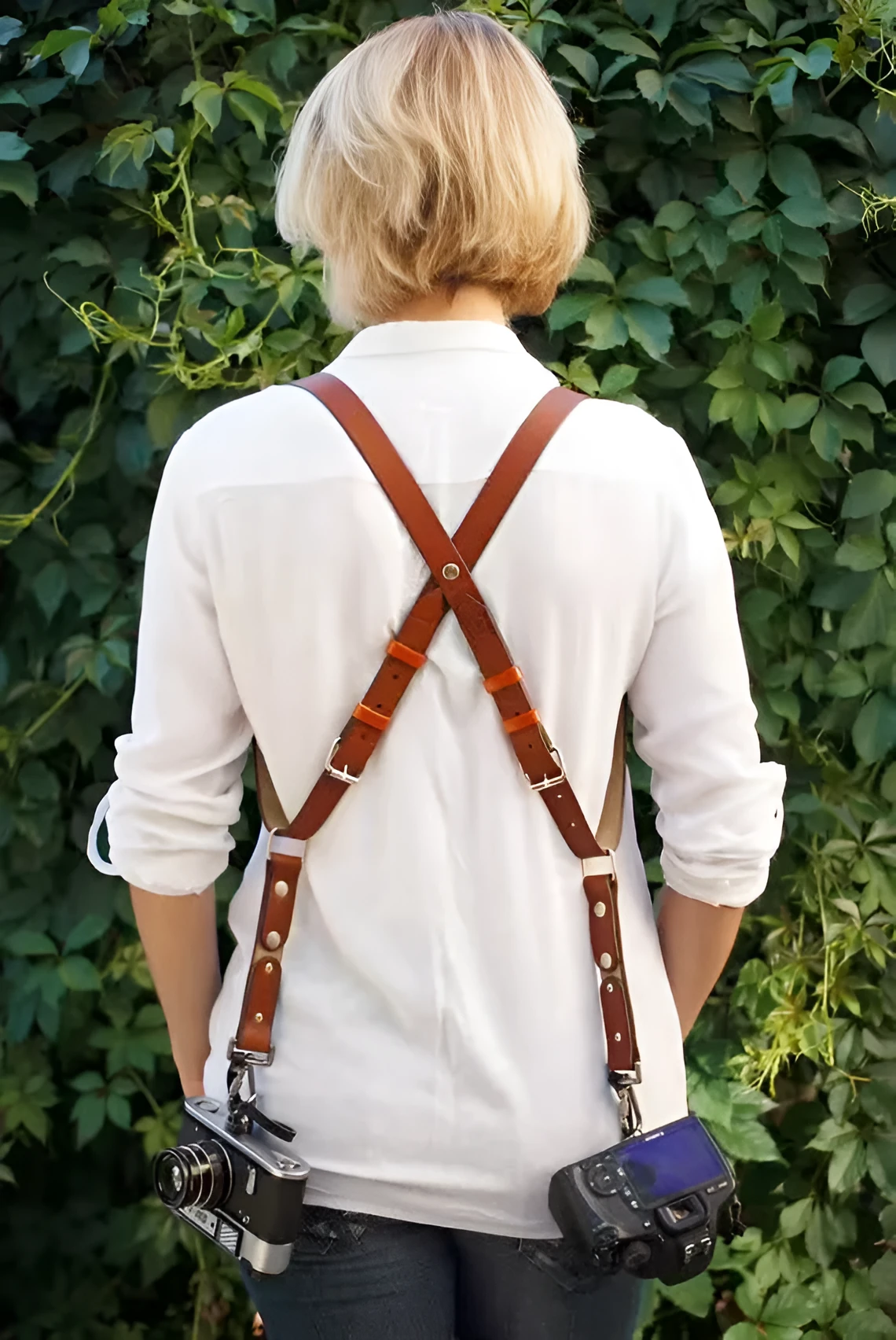 Leather camera strap lanyard with pin buckle in multiple colour options including red and black
