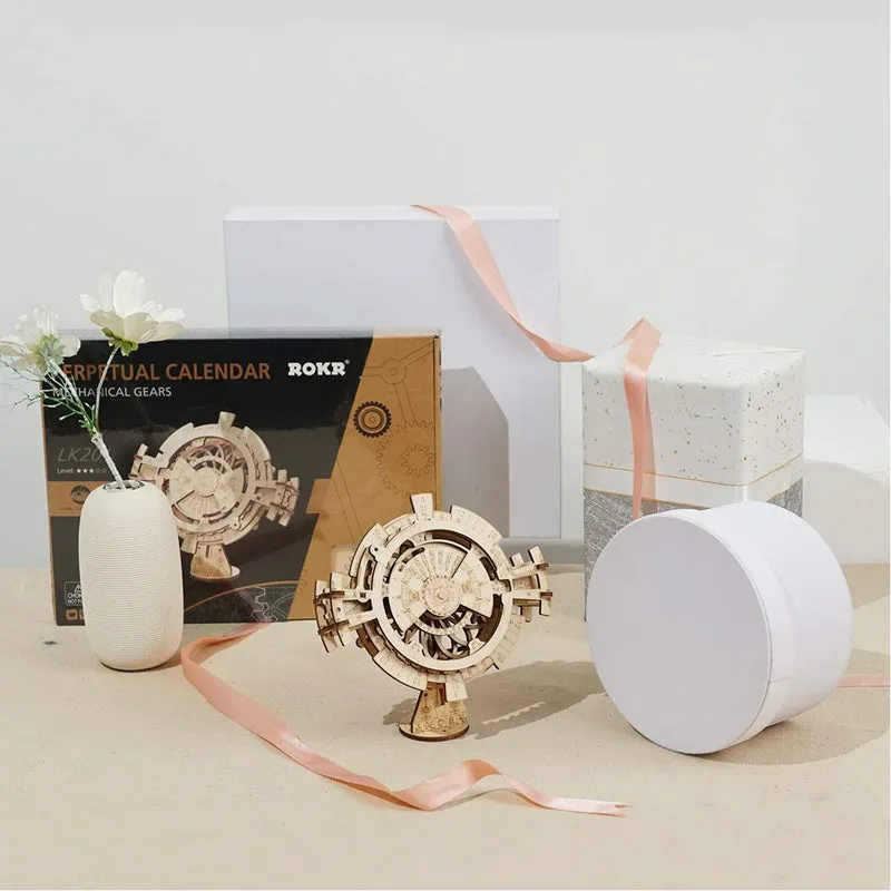 Wooden film projector 3D puzzle with hand crank and fully mechanical gear assembly