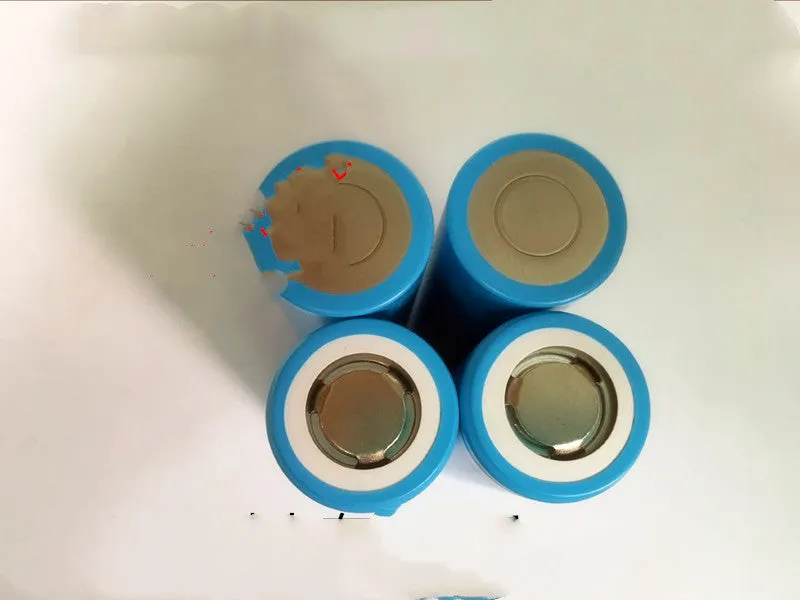 3.7V 2600mAh cylindrical lithium battery cell with safety protection circuit