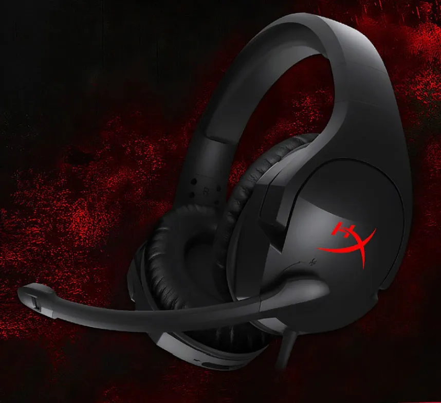 Stinger black wired over-ear gaming headset with microphone and 1.3-metre cable