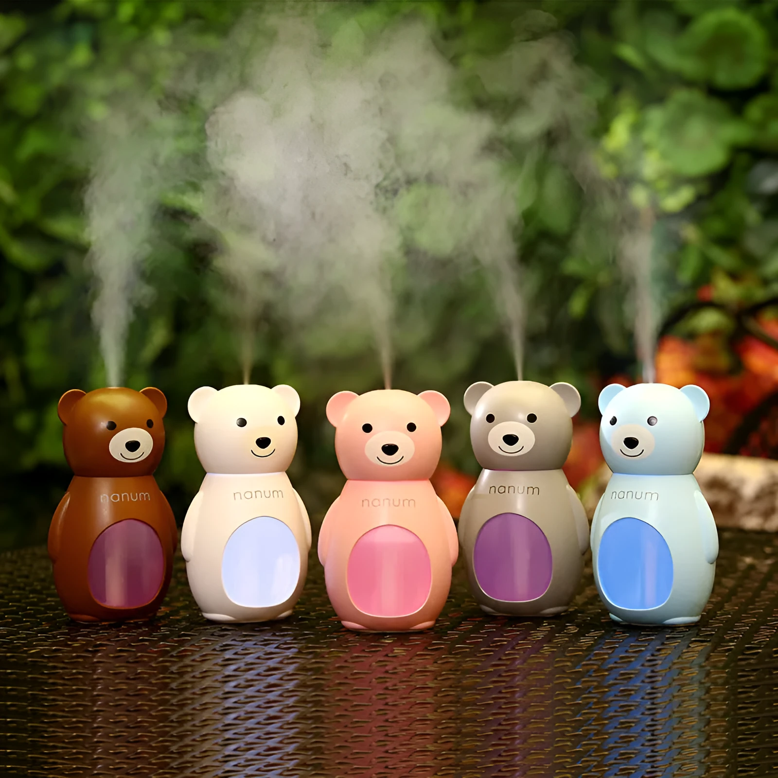 USB mini humidifier, animal-shaped, ultrasonic, 2W, timer 2-8 hours, in blue colour on a desk
