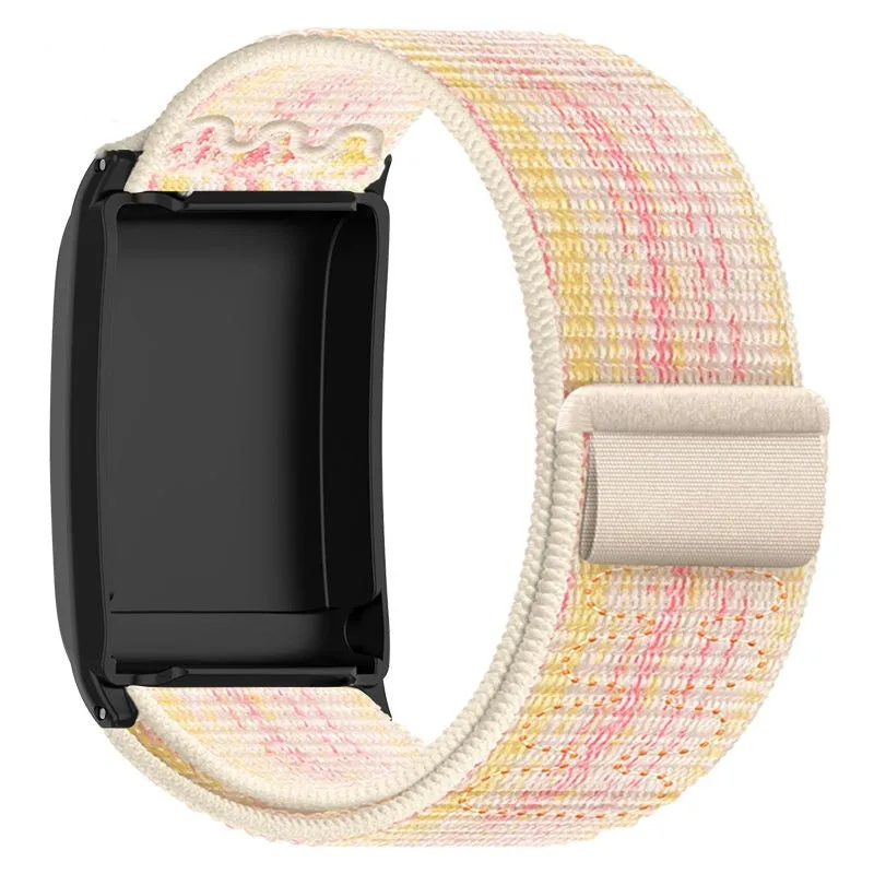 Nylon woven sports bracelet strap in obsidian black for Whoop 4.0 and 5.0, 22mm width with Velcro closure