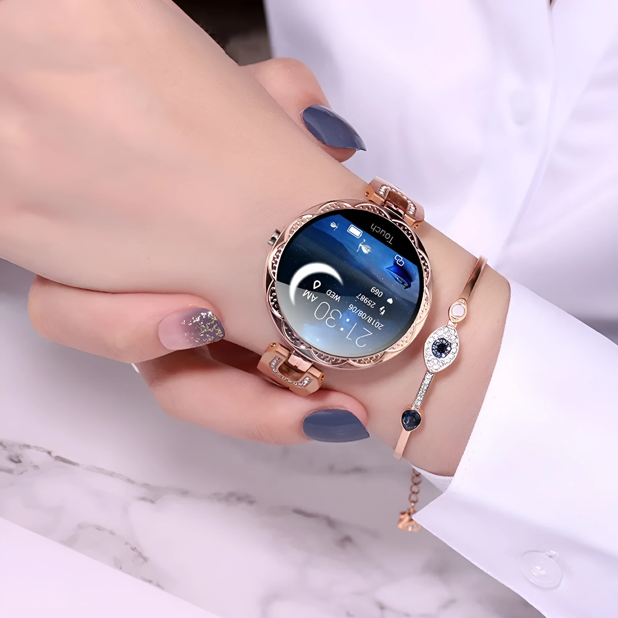 Women's smart watch with round 1.08-inch HD LCD screen and stainless steel strap, rose gold finish