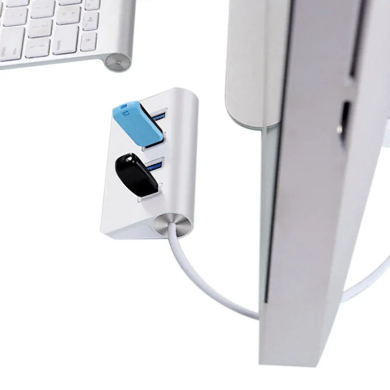 Silver USB-C to 4-port USB 2.0 hub with aluminium alloy build, compact size 88x39x22 mm