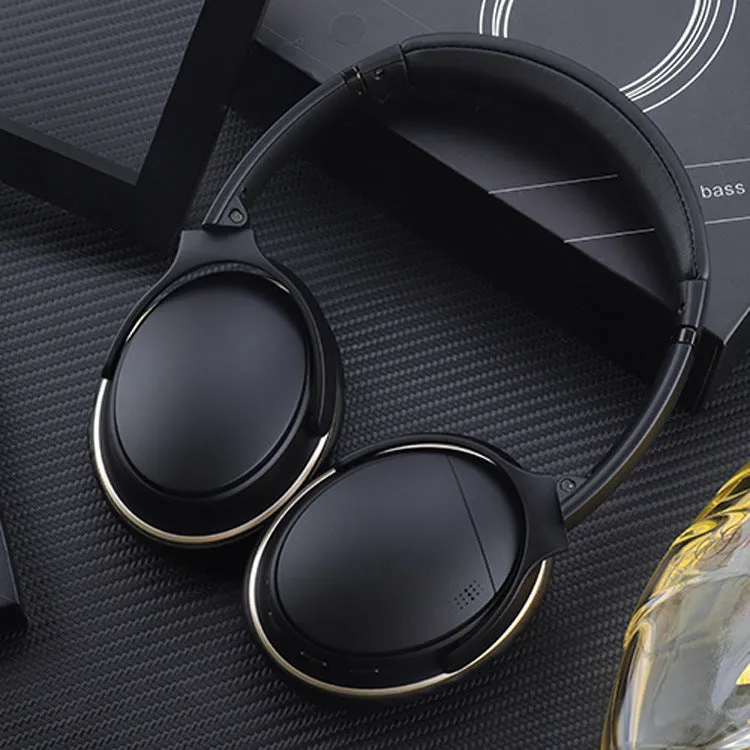 Wireless noise reduction foldable headphones in Black with Bluetooth 4.2 and 300mAh battery